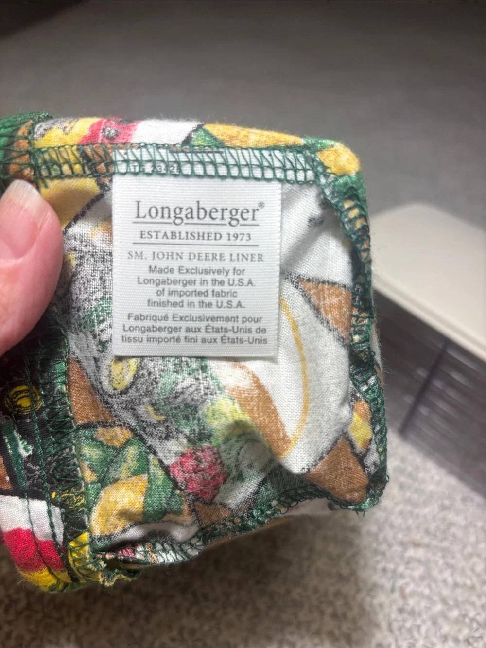 Longaberger 2006 John Deere Tea Basket with Fabric Liner, Divided Pretector, Lid